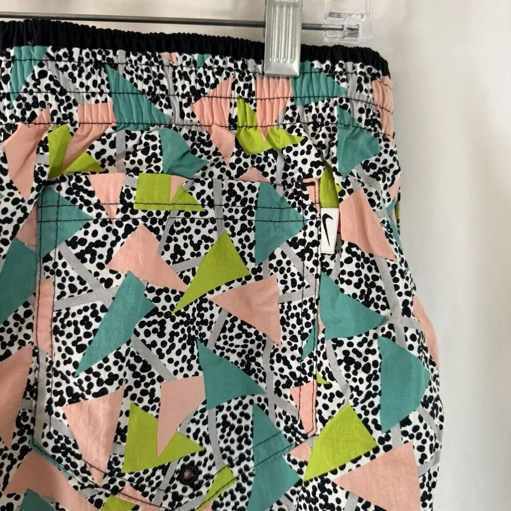 Nike Trunks Men's Medium Multicolor Geometric Drawstring Pockets Lined 6.5